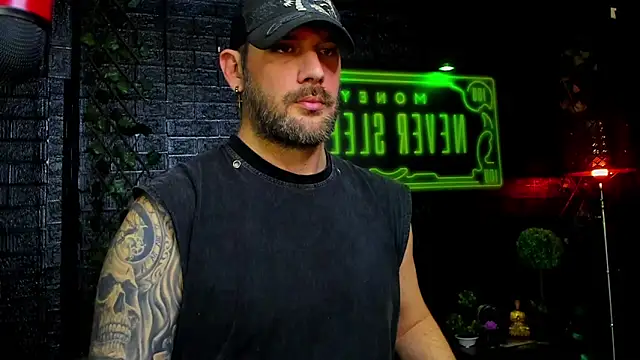 แชท XXX สดของ LexHardy