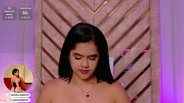 Martina-Roberts-のライブXXXチャット