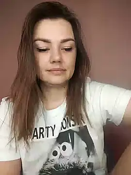 XXX chat uživo modela KrissSexi