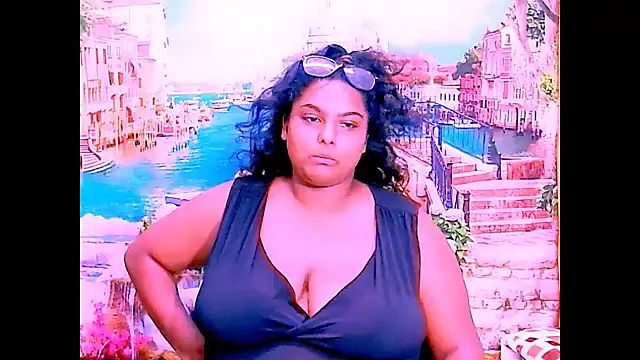 XXX chat uživo modela Indianfairy99