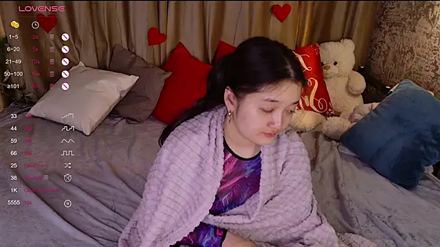 FreyaRaya – Naživo XXX chat