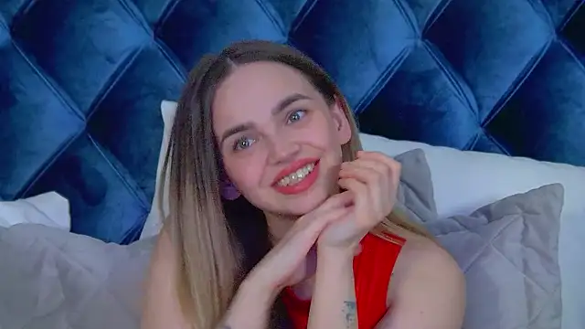 AnitaVenture's Webcam Show