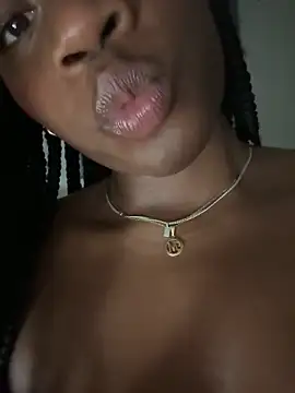 EscorpiLeoncita Live XXX-chat