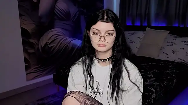 MileyRoodn Live XXX chat