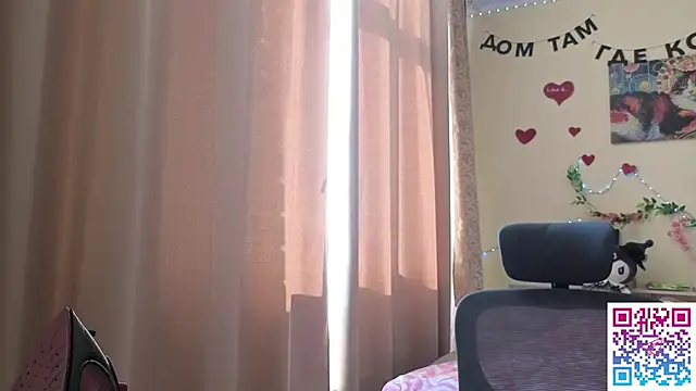 XXX chat uživo modela boozekirs_