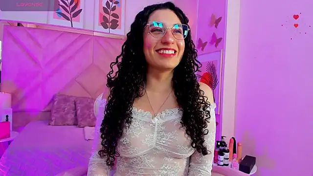 DemiJones_ Live XXX-chat