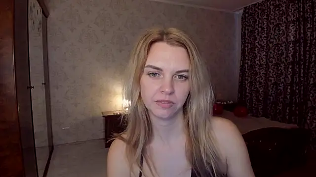 Онлайн чат XXX LunaFlinn