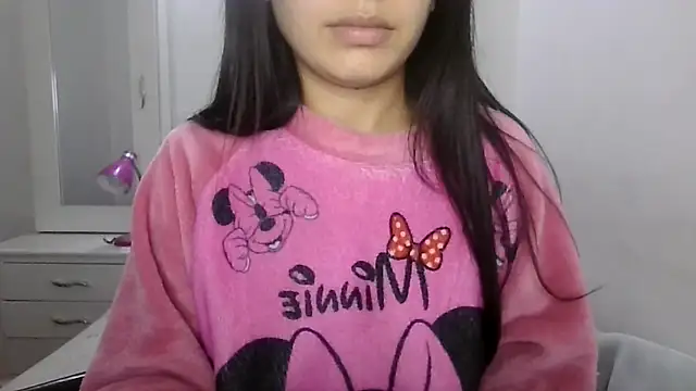 Taylormegan Adlı Modelin Canlı XXX Sohbeti