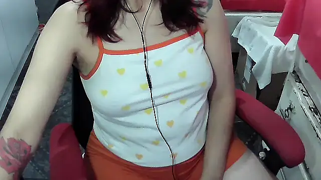 ManuEscarlate13 即時 XXX 聊天