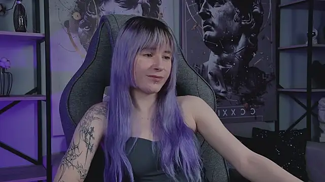 LexiWenford Adlı Modelin Canlı XXX Sohbeti