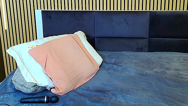 SweetTaya33: онлайн-секс-чат