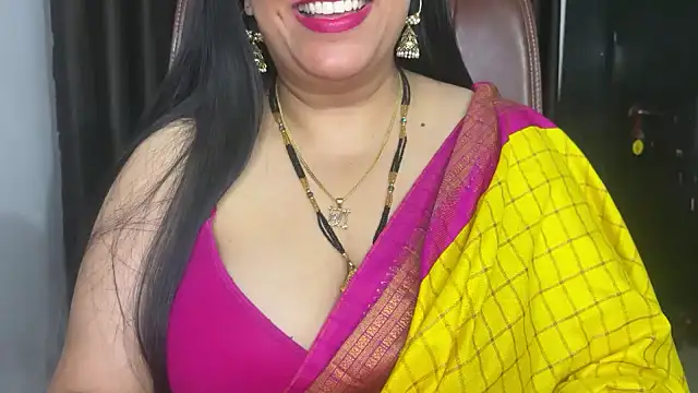 FlatVincy4 Adlı Modelin Canlı XXX Sohbeti