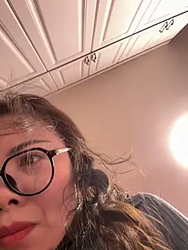 chick-888 网络视讯表演