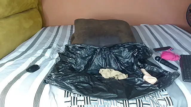 Chat XXX Live BadAssSexyAddict