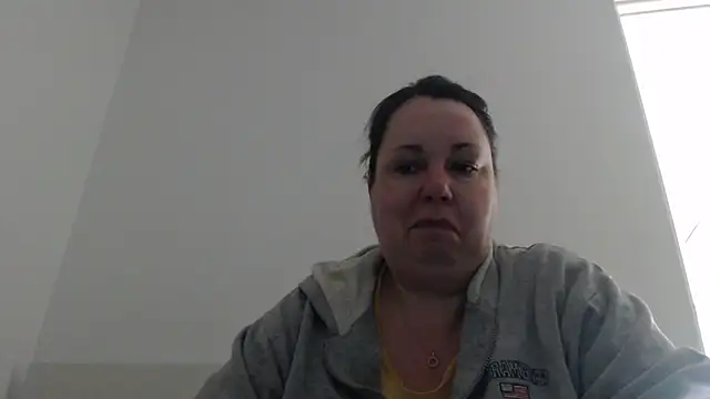 WendyRhoades live XXX chat