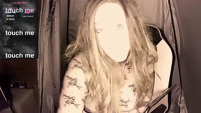 MonroeLoves Chat XXX live