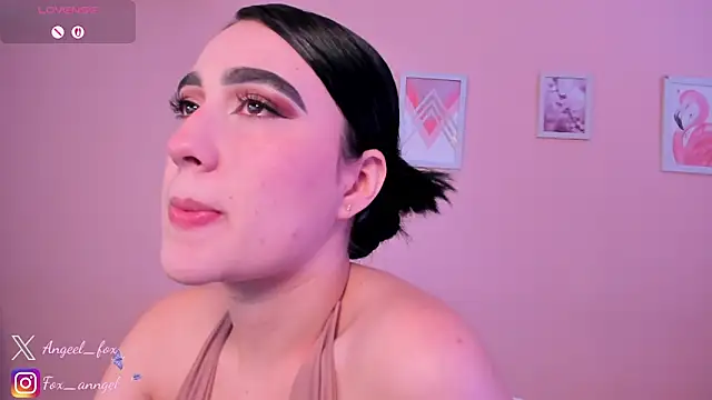 angeel_foxのライブXXXチャット