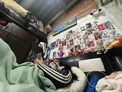 Chat +18 de violeta_818 ao vivo