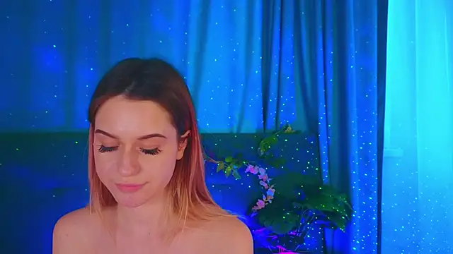 Živý XXX chat AlinaWalters