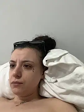 Chat XXX ao vivo de bunnythetailor