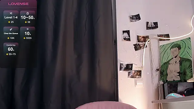 KellybbfaceのライブXXXチャット