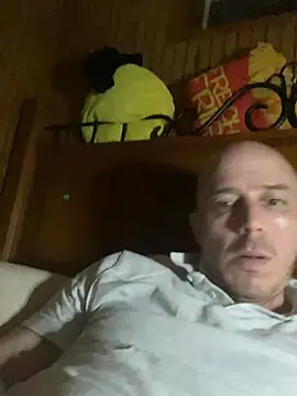 Chat +18 de Mac_ThunderCock ao vivo