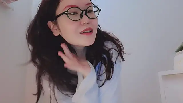 tsunade_chan: απευθείας συνομιλία ΧΧΧ