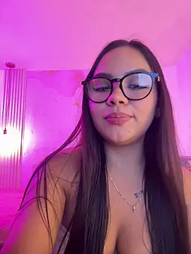 XXX chat uživo modela amber_white15
