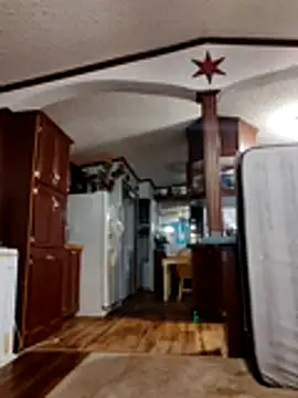 Chat +18 de Juicy_Libra69 ao vivo