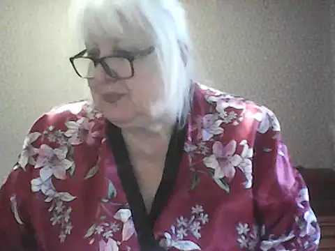 Alexia64231 Show Webcam