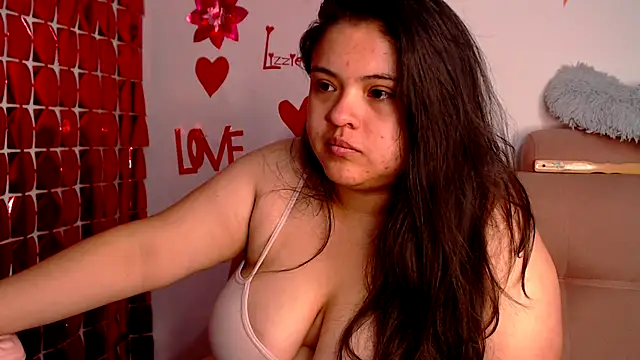Chat XXX ao vivo de lizzie_c