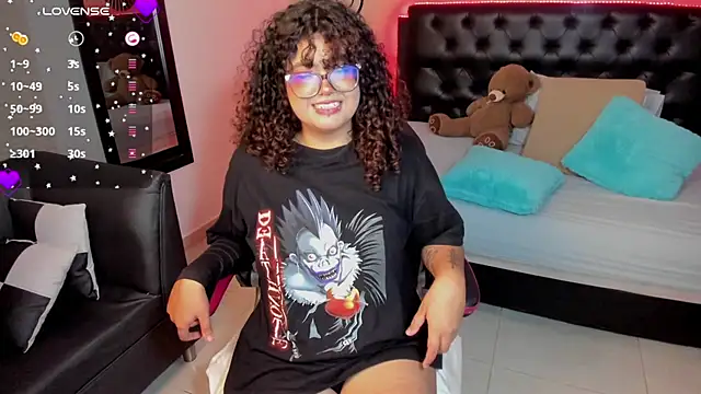 Chat +18 de _Lilly_miller ao vivo