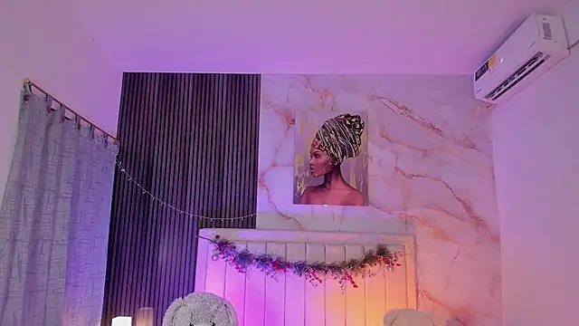 pinky_peach webkamerás műsora