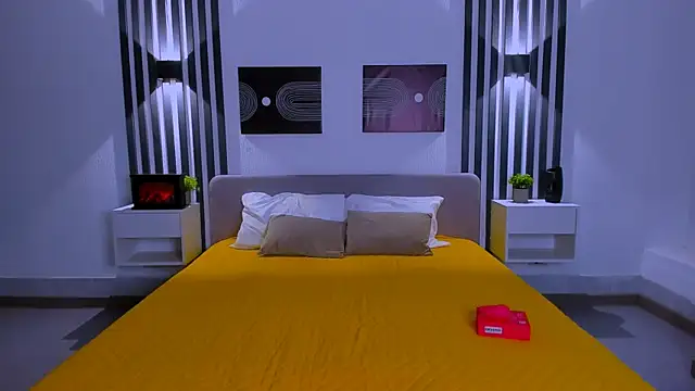 Emily_Tylerr 现场XXX聊天