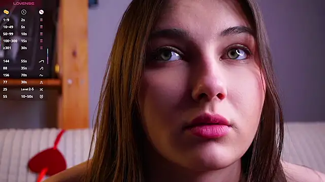 Chat +18 de KateCahee ao vivo