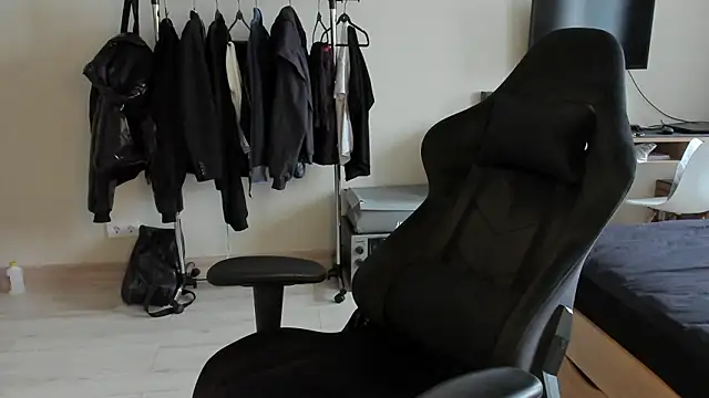 JohnGaliano webcam show