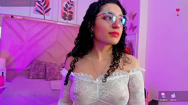 DemiJones_ – Naživo XXX chat