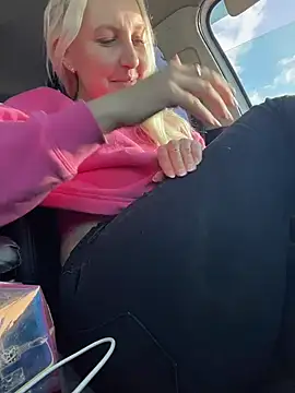 Sembang XXX Secara Langsung MerlinDave