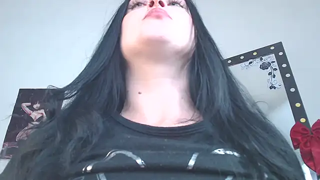 Evelyn_Sheeran live XXX chat