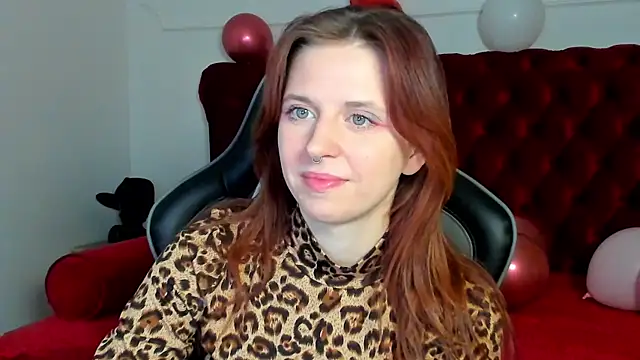 FreyaVey Chat XXX in diretta