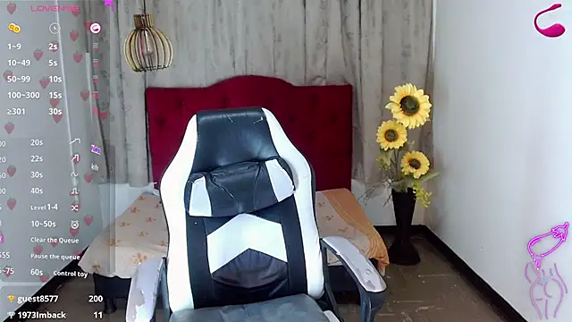 Chat XXX en directo de luisa__torres