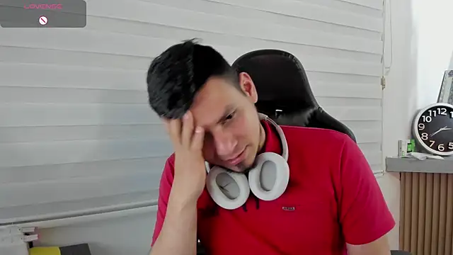 Rick_Adams Chat XXX in diretta