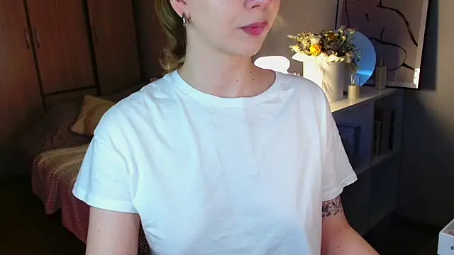 mynameloveeeeee – Live XXX-chat