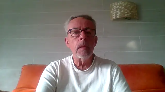 tuggy59 élő XXX-chatje