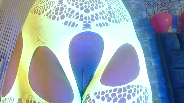 Chatroom XXX en direct de Keila_Fg