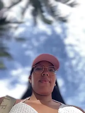 SheenaBrooke Show in webcam