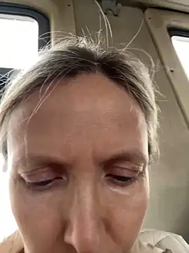 MollyStory 现场XXX聊天