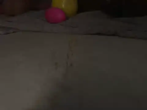 YOURS-BitcH Pertunjukan Webcam