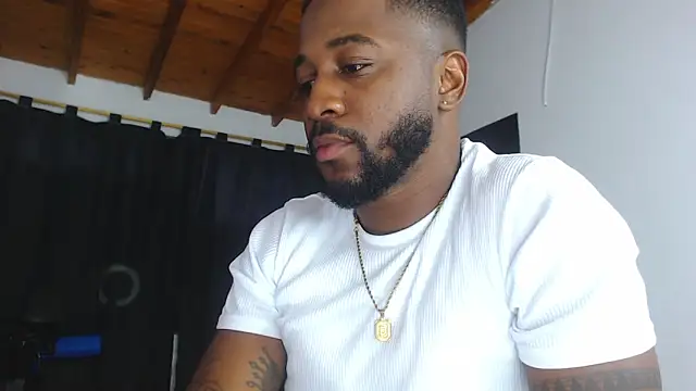 Drake_Nassir4 – Live XXX-chat