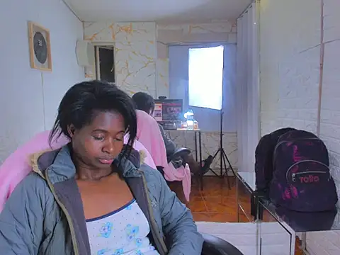 Betany_Grey 라이브 XXX 채팅